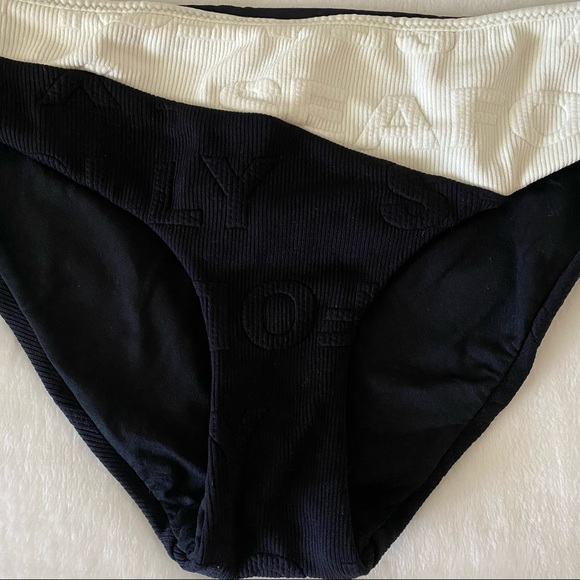 Seafolly Black & White Ribbed Swim Bikini Bottoms - Picture 3 of 7